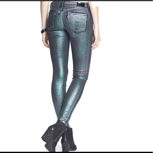 Leviβs Black Petrol Coated Skinny Legging Jeans - Picture 2 of 16